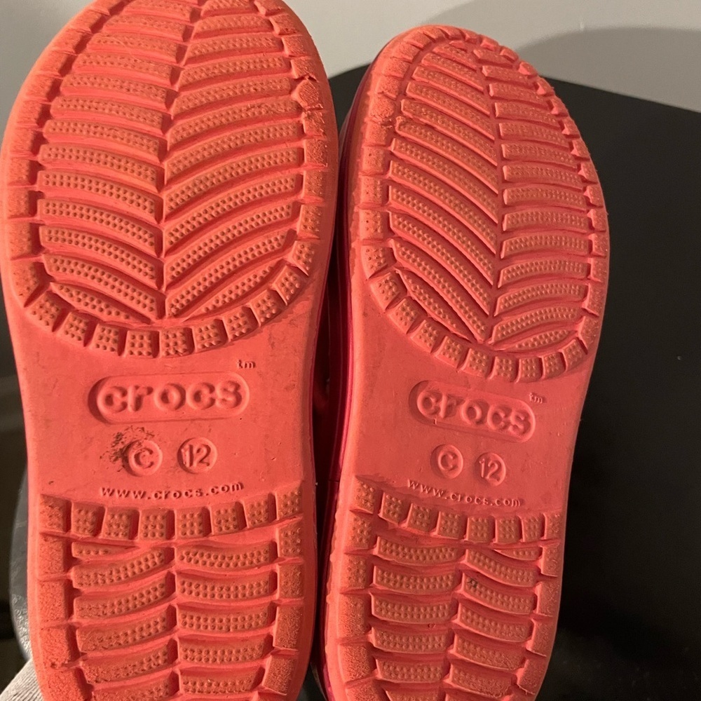 coral pink Crocs Bump It clog slip-on shoes for kids size C 12 - Picture 5 of 5